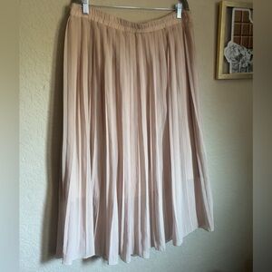 Blush pink skirt, under knee, with under layer, light pink pleated skirt.